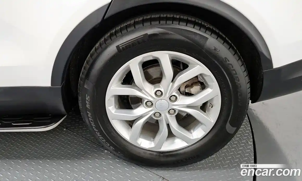 Land Rover Discovery 2018 2.0 гидро в Москве № 1914823, фото 7