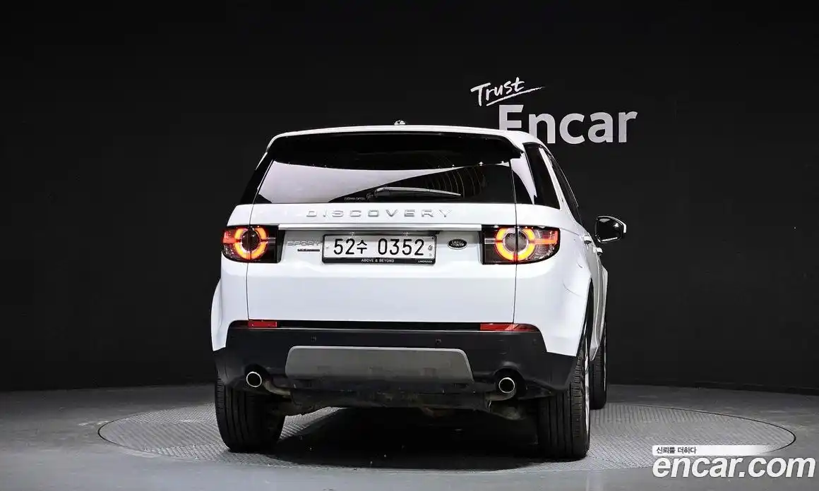 Land Rover Discovery Sport 2016 2.0 гидро в Москве № 1914932, фото 4