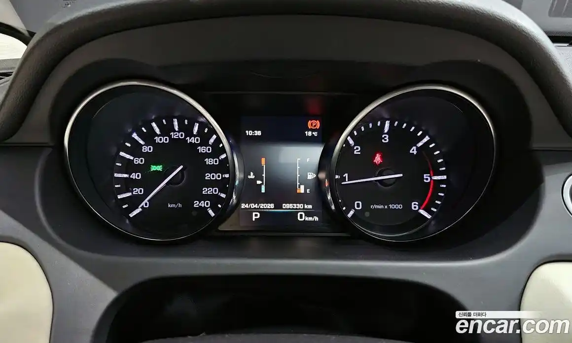 Land Rover Discovery Sport 2016 2.0 гидро в Москве № 1914932, фото 8