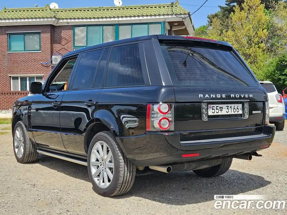 Land Rover Range-Rover 2011 5.0 гидро в Москве № 1914997, фото 4