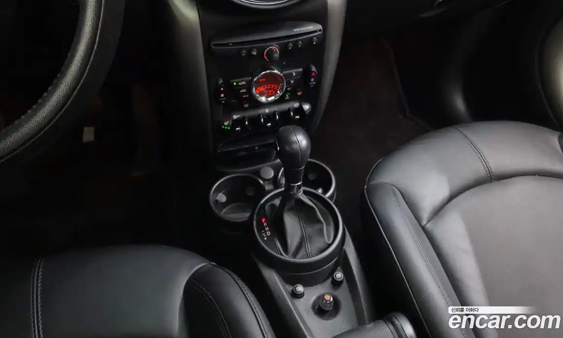 Mini Countryman 2016 2.0 гидро в Москве № 1915792, фото 9