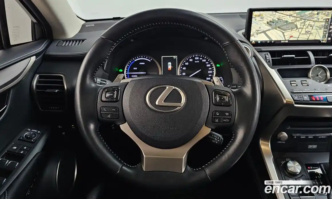 Lexus NX 2018 2.5 гидро в Москве № 1917089, фото 13