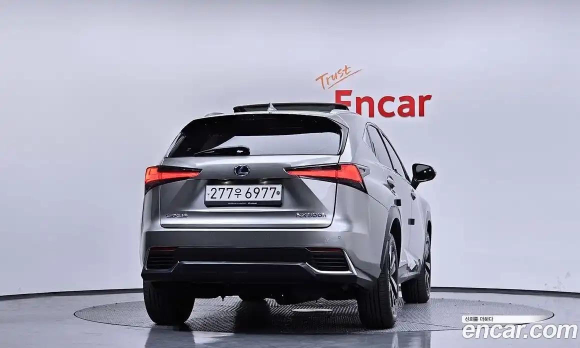Lexus NX 2018 2.5 гидро в Москве № 1917089, фото 4