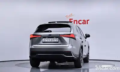 Lexus NX 2018 2.5 гидро в Москве № 1917089, миниатюра 4