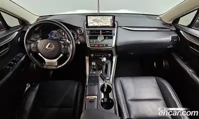 Lexus NX 2018 2.5 гидро в Москве № 1917089, миниатюра 7