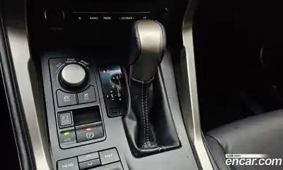 Lexus NX 2016 2.5 гидро в Москве № 1917092, миниатюра 9
