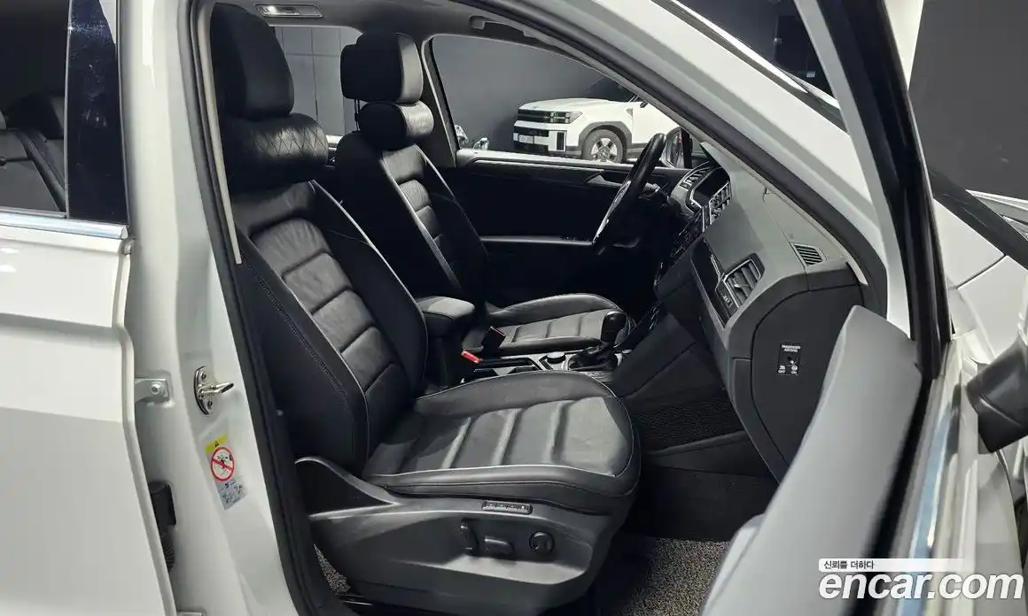 Volkswagen Tiguan 2020 2.0 гидро в Москве № 1917711, фото 13