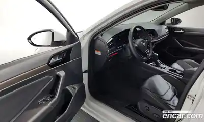 Volkswagen Jetta 2021 1.4 гидро в Москве № 1917910, миниатюра 12