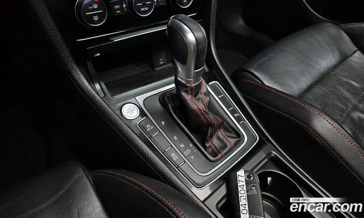Volkswagen Golf 2016 2.0 гидро в Москве № 1917956, фото 11