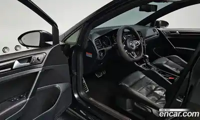 Volkswagen Golf 2016 2.0 гидро в Москве № 1917956, миниатюра 12