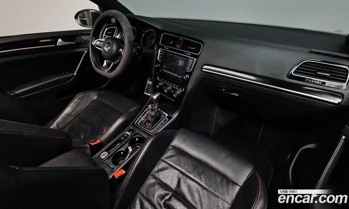 Volkswagen Golf 2016 2.0 гидро в Москве № 1917956, фото 24