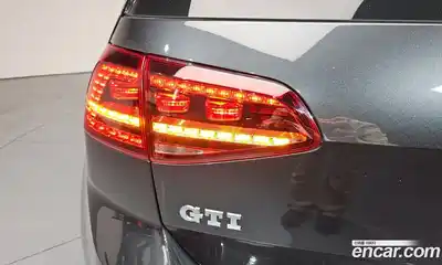 Volkswagen Golf 2016 2.0 гидро в Москве № 1917956, миниатюра 8