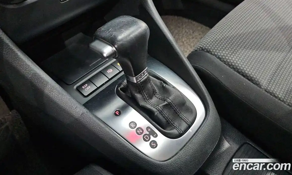 Volkswagen Golf 2010 2.0 гидро в Москве № 1918247, фото 9