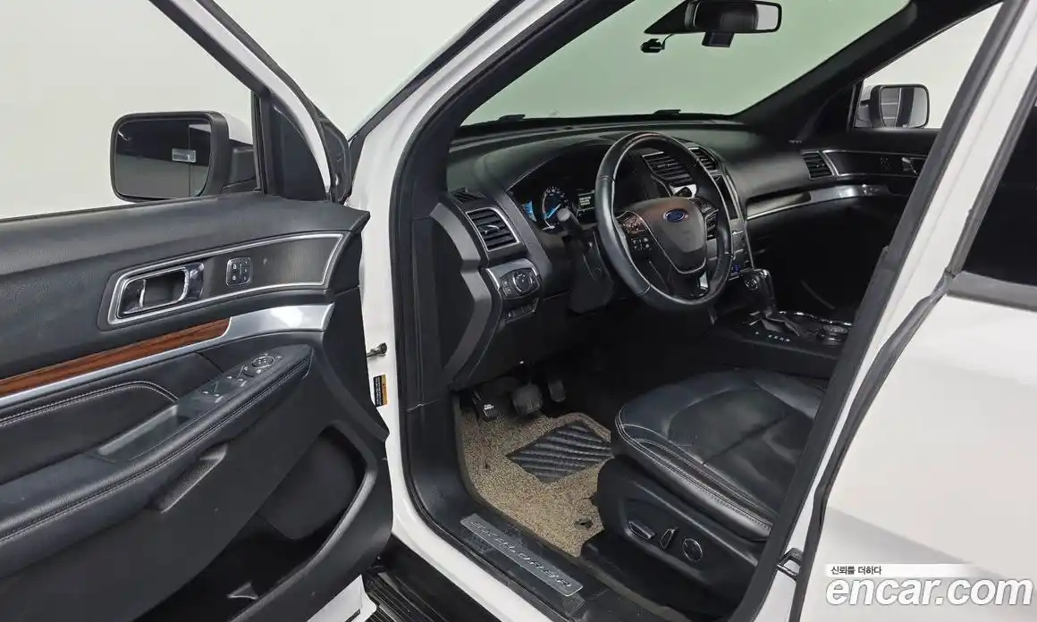 Ford Explorer 2018 2.3 гидро в Москве № 1920500, фото 13