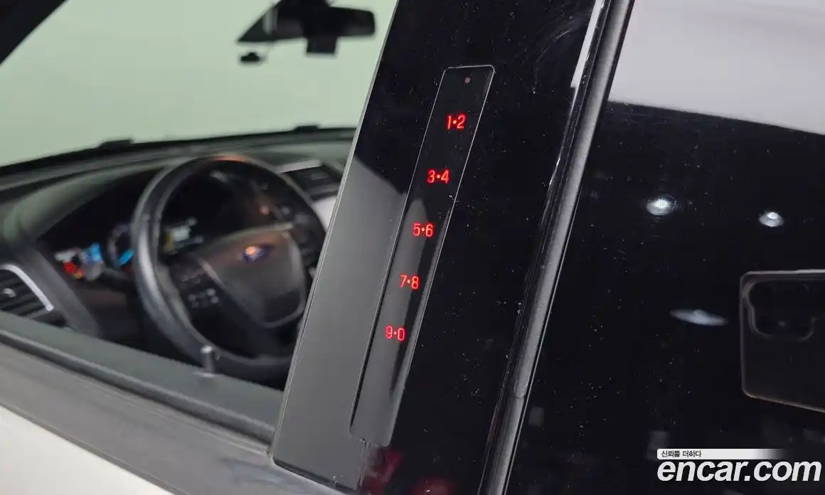 Ford Explorer 2018 2.3 гидро в Москве № 1920500, фото 24
