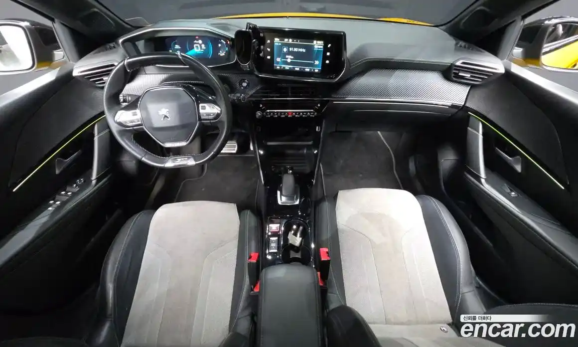 Peugeot 208 2021 0.1 гидро в Москве, фото 10