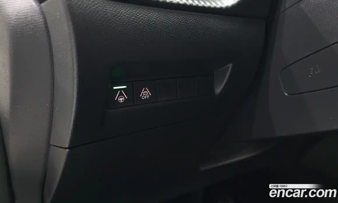 Peugeot 2008 2020 1.5 гидро в Москве, фото 24