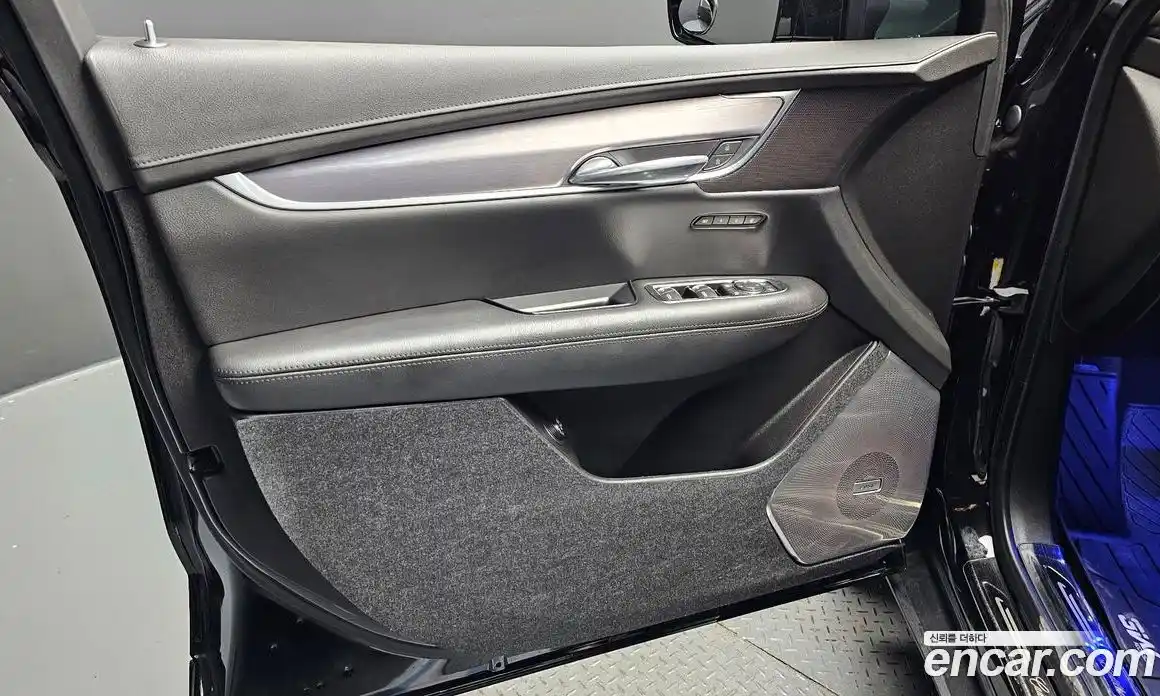 Cadillac XT5 2019 3.6 гидро в Москве № 1921899, фото 14