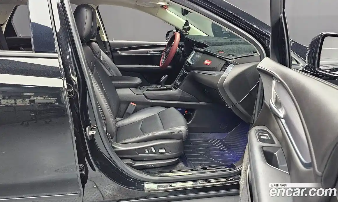 Cadillac XT5 2019 3.6 гидро в Москве № 1921899, фото 17
