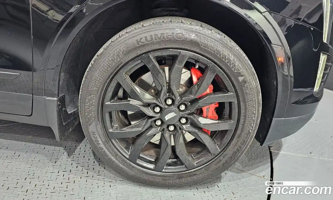 Cadillac XT5 2019 3.6 гидро в Москве № 1921899, фото 7