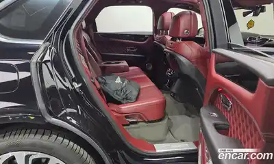 Bentley Bentayga 2023 4.0 гидро, миниатюра 12
