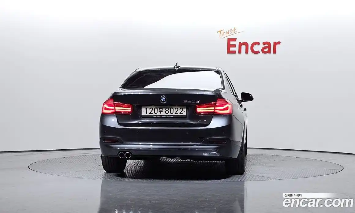 BMW 3-Series 2018 2.0 гидро в Москве № 193162, фото 4