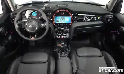 Mini Cooper 2023 2.0 гидро в Москве № 223017, миниатюра 6