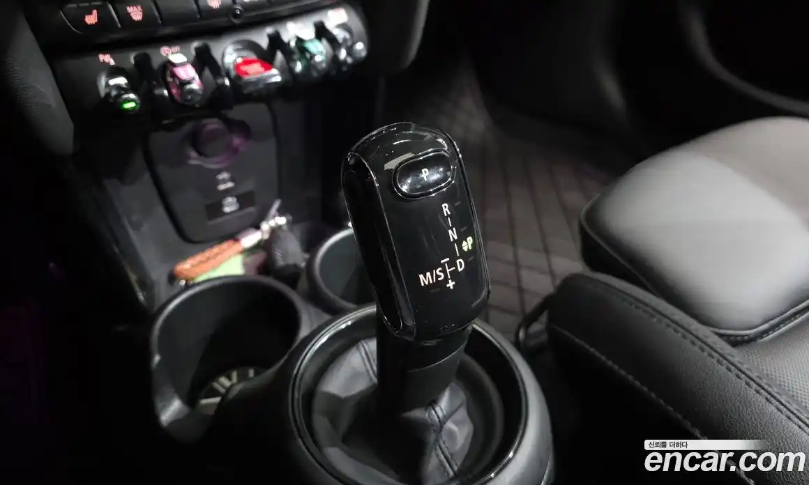 Mini Cooper 2023 2.0 гидро в Москве № 223017, фото 8