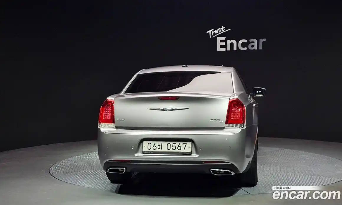 Chrysler 300C 2015 3.6 гидро в Москве № 256740, фото 4