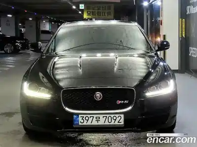 Jaguar XE 2016 2.0 гидро в Москве № 976569, миниатюра 2