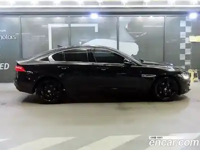 Jaguar XE 2016 2.0 гидро в Москве № 976569, миниатюра 3