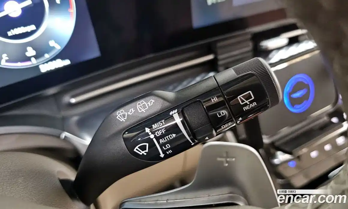 Kia Canival 2023 3.5 гидро в Москве, фото 15
