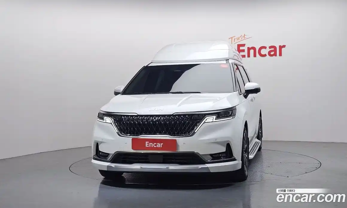 Kia Canival 2023 3.5 гидро в Москве, фото 3
