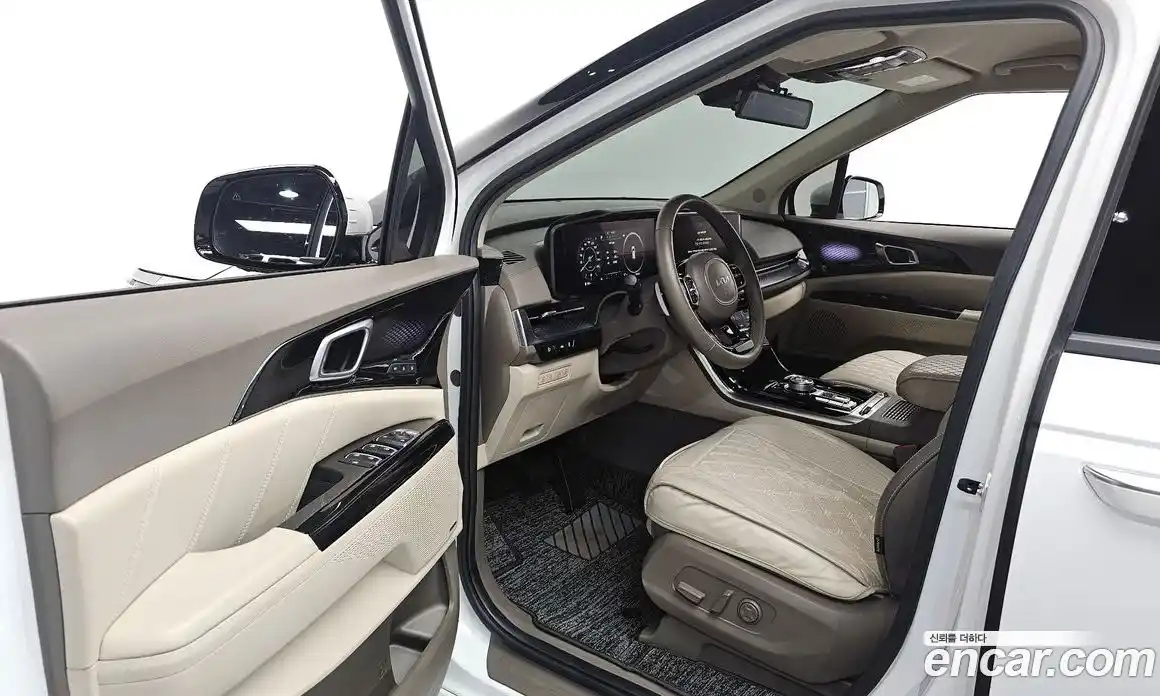 Kia Canival 2023 3.5 гидро в Москве, фото 10