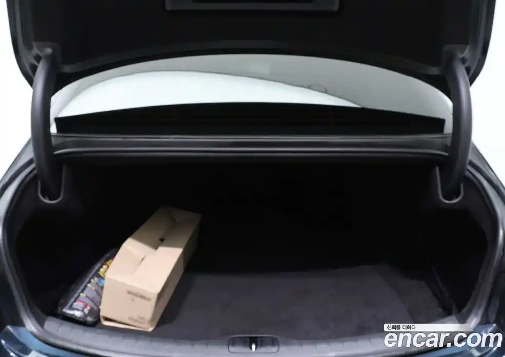 Genesis G80 2023 2.5 гидро в Москве № 1173595, фото 13