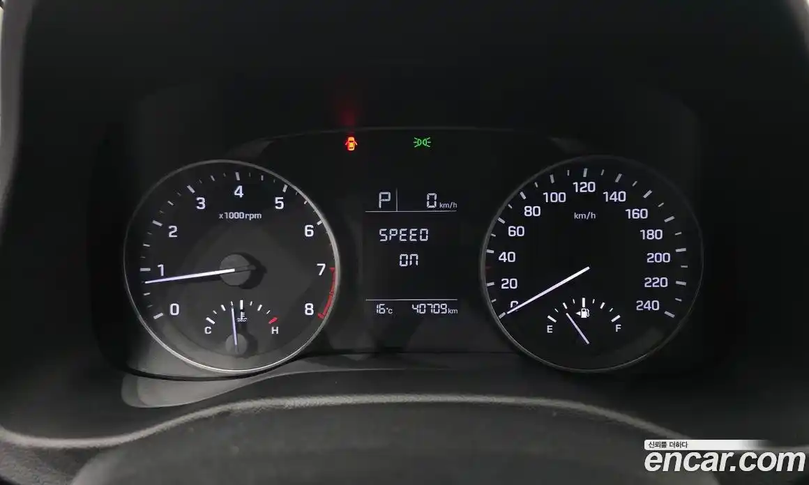 Hyundai Avante 2016 1.6 гидро в Москве № 1278085, фото 11