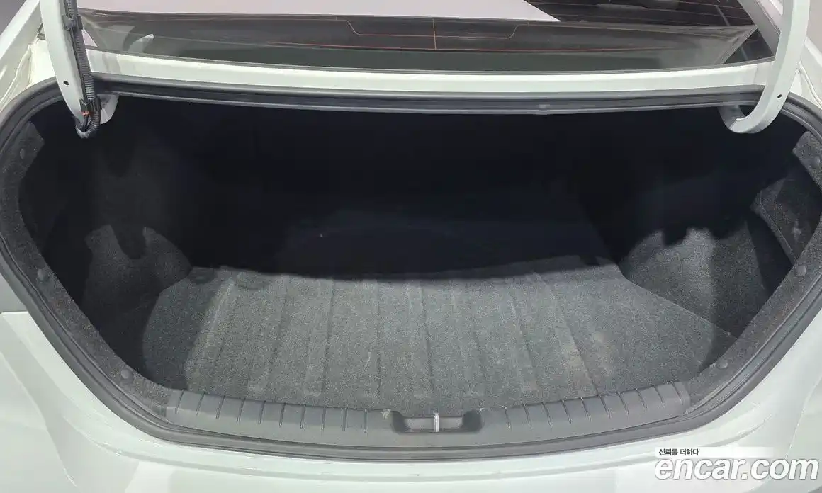 Hyundai Avante 2016 1.6 гидро в Москве № 1278085, фото 23