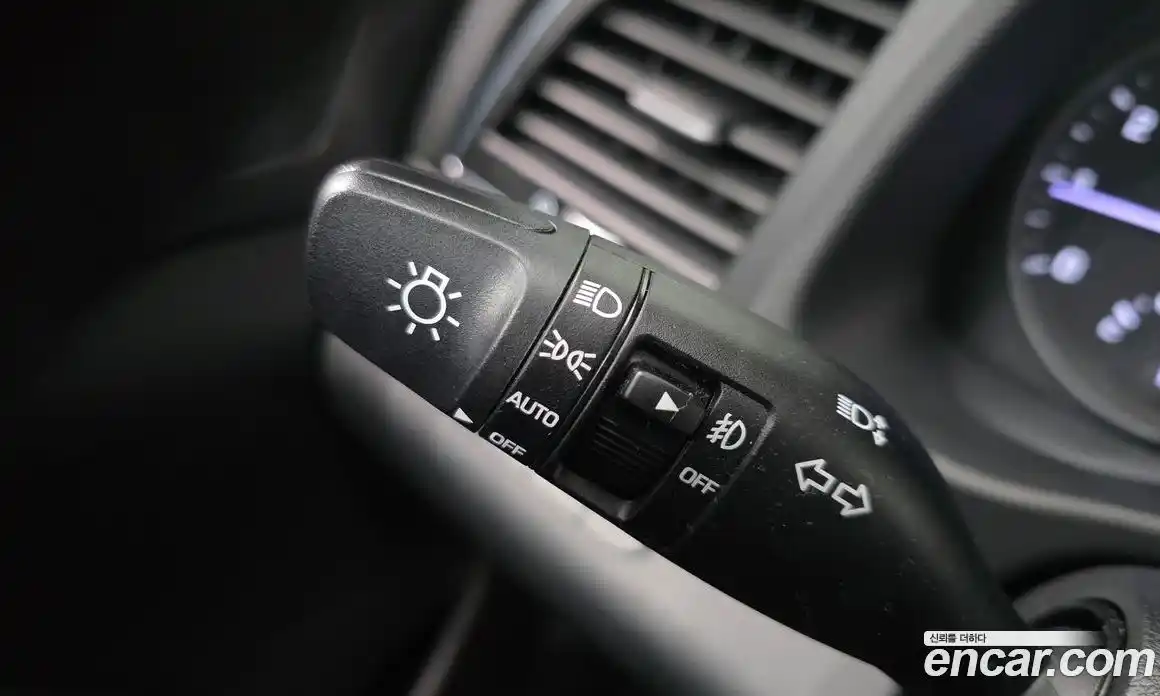 Hyundai Avante 2016 1.6 гидро в Москве № 1278085, фото 32