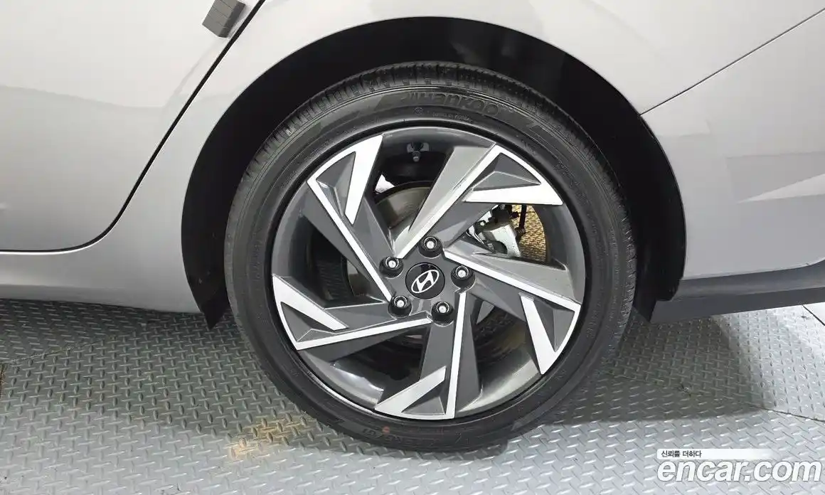 Hyundai Avante 2024 1.6 гидро в Москве № 1288397, фото 6