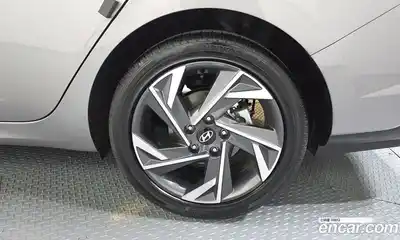 Hyundai Avante 2024 1.6 гидро в Москве № 1288397, миниатюра 6