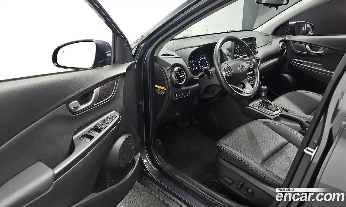 Hyundai Kona 2019 1.6 гидро в Москве № 1288418, фото 17