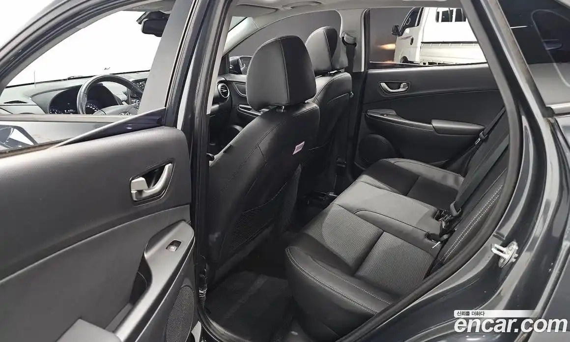 Hyundai Kona 2019 1.6 гидро в Москве № 1288418, фото 18