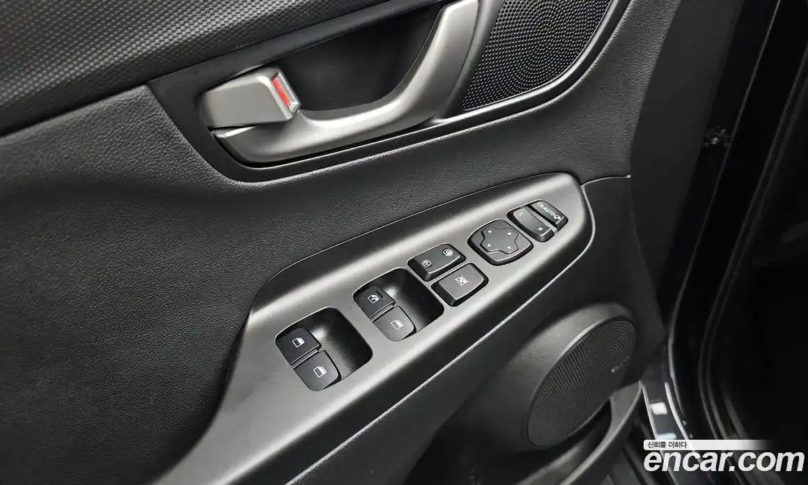 Hyundai Kona 2019 1.6 гидро в Москве № 1288418, фото 23