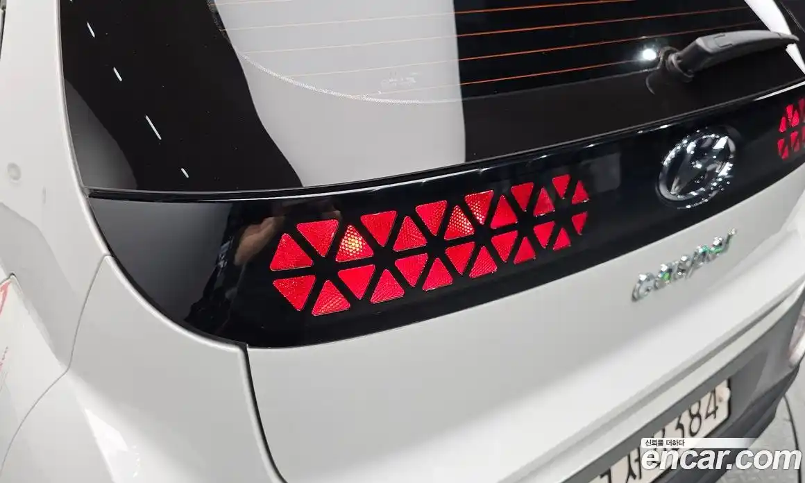 Hyundai Casper 2022 1.0 гидро в Москве, фото 9