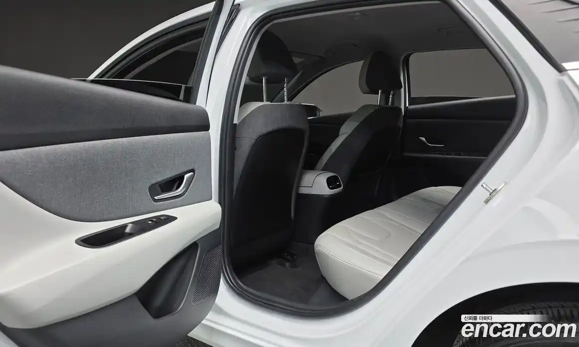 Hyundai Avante 2022 1.6 гидро в Москве № 1318018, фото 22