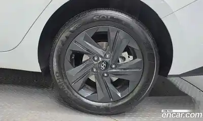 Hyundai Avante 2022 1.6 гидро в Москве № 1318018, миниатюра 5