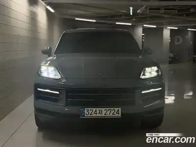 Porsche Cayenne, 2023