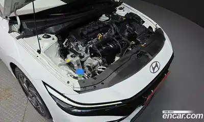 Hyundai Avante 2023 1.6 гидро в Москве № 1341939, миниатюра 6
