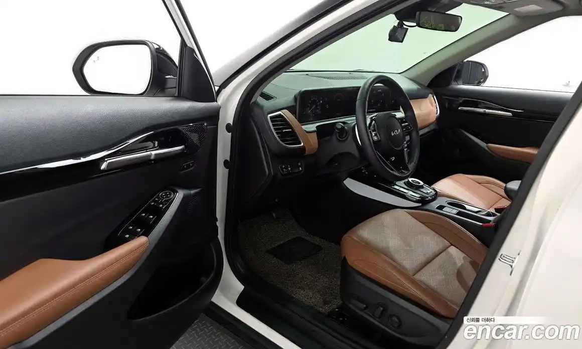Kia Seltos 2024 1.6 гидро в Москве № 1342534, фото 13