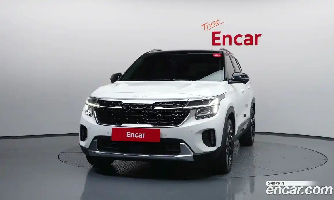 Kia Seltos 2024 1.6 гидро в Москве № 1342534, фото 3